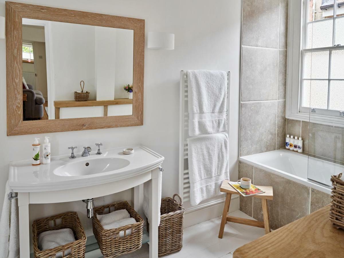 Artisan Cottage Chippenham  Bagian luar foto