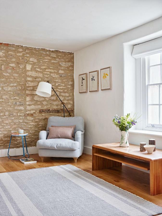 Artisan Cottage Chippenham  Bagian luar foto